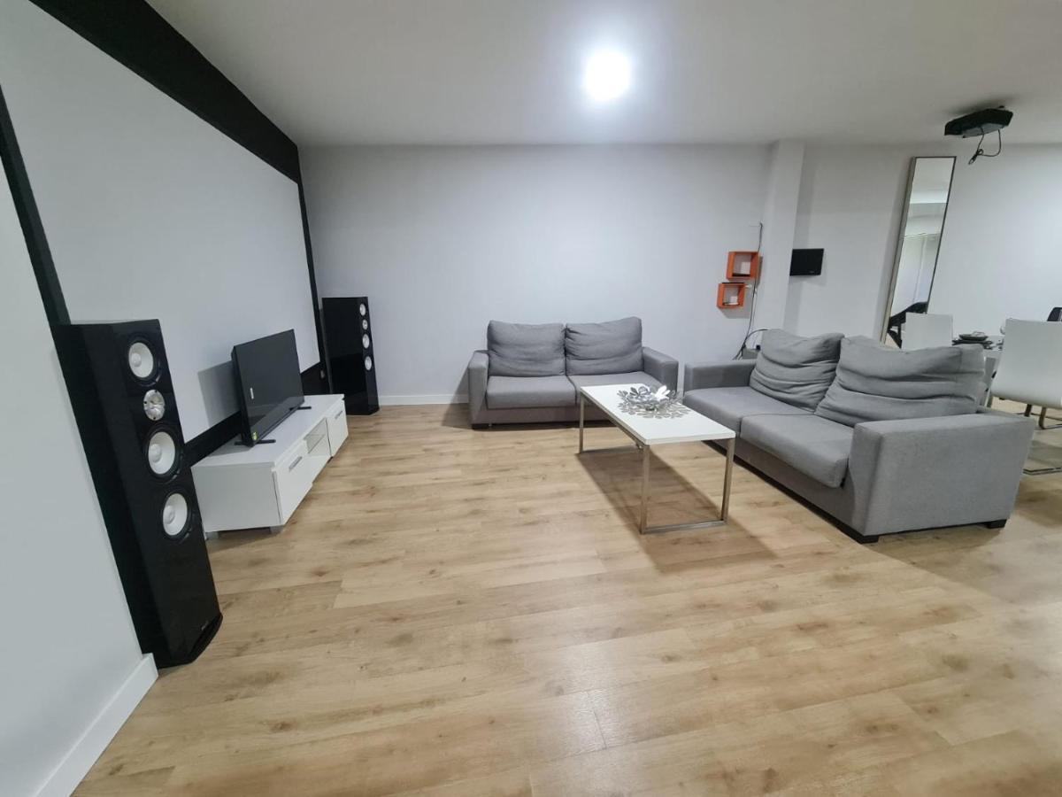 Appartamento Apartamento Loft Acogedor Alhaurín de la Torre Esterno foto