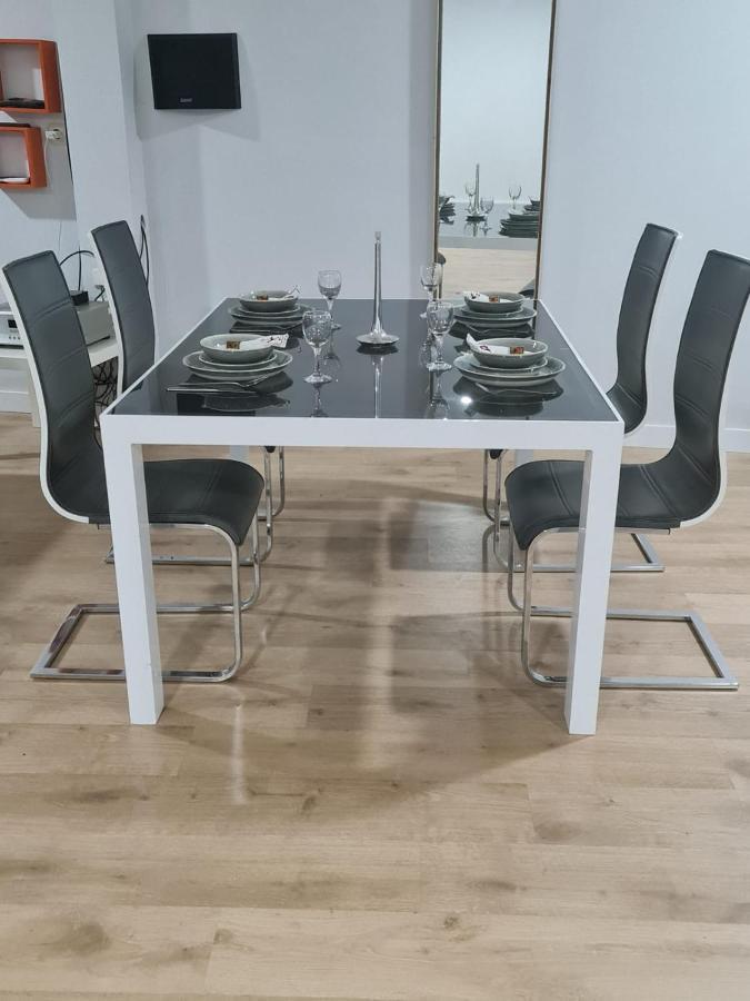 Appartamento Apartamento Loft Acogedor Alhaurín de la Torre Esterno foto